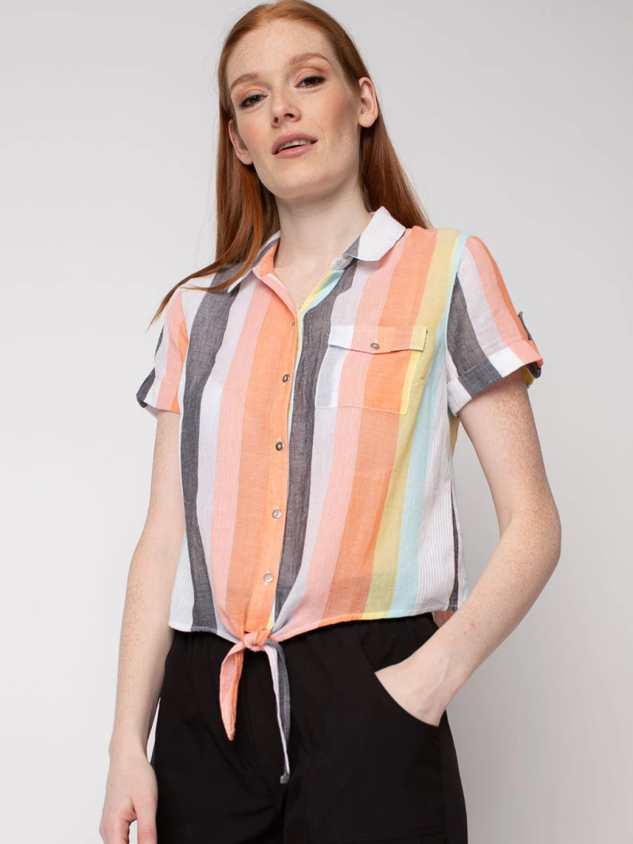 San Francisco Blouses | Short-Sleeve Fitted Blouse With Buttons